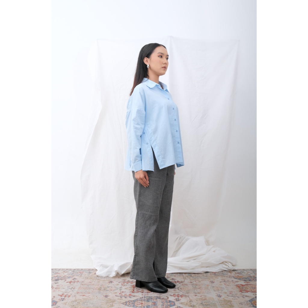 NONA THE LABEL X SHOPATALEEN - Kemeja Wanita Lengan Panjang Polos Blouse