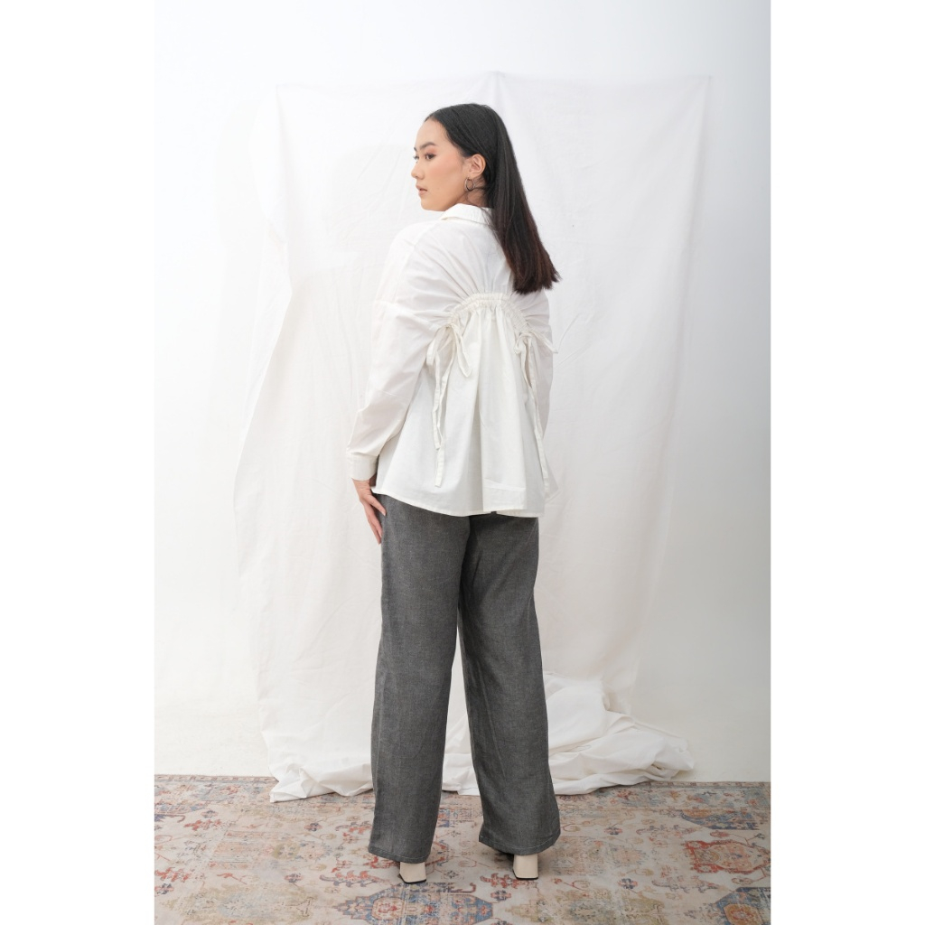 NONA THE LABEL X SHOPATALEEN - Kemeja Wanita Lengan Panjang Polos Blouse - Image 7