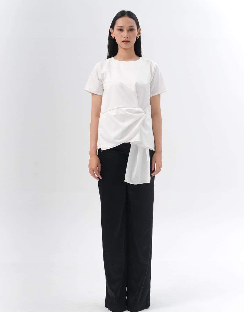 SHOPATALEEN - Jeslyn White Top